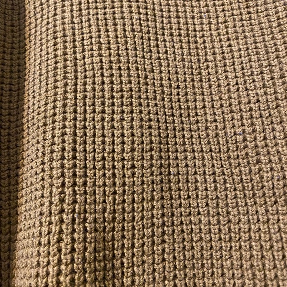XXL Old Navy Heavy Knit Sweater - Picture 2 of 4